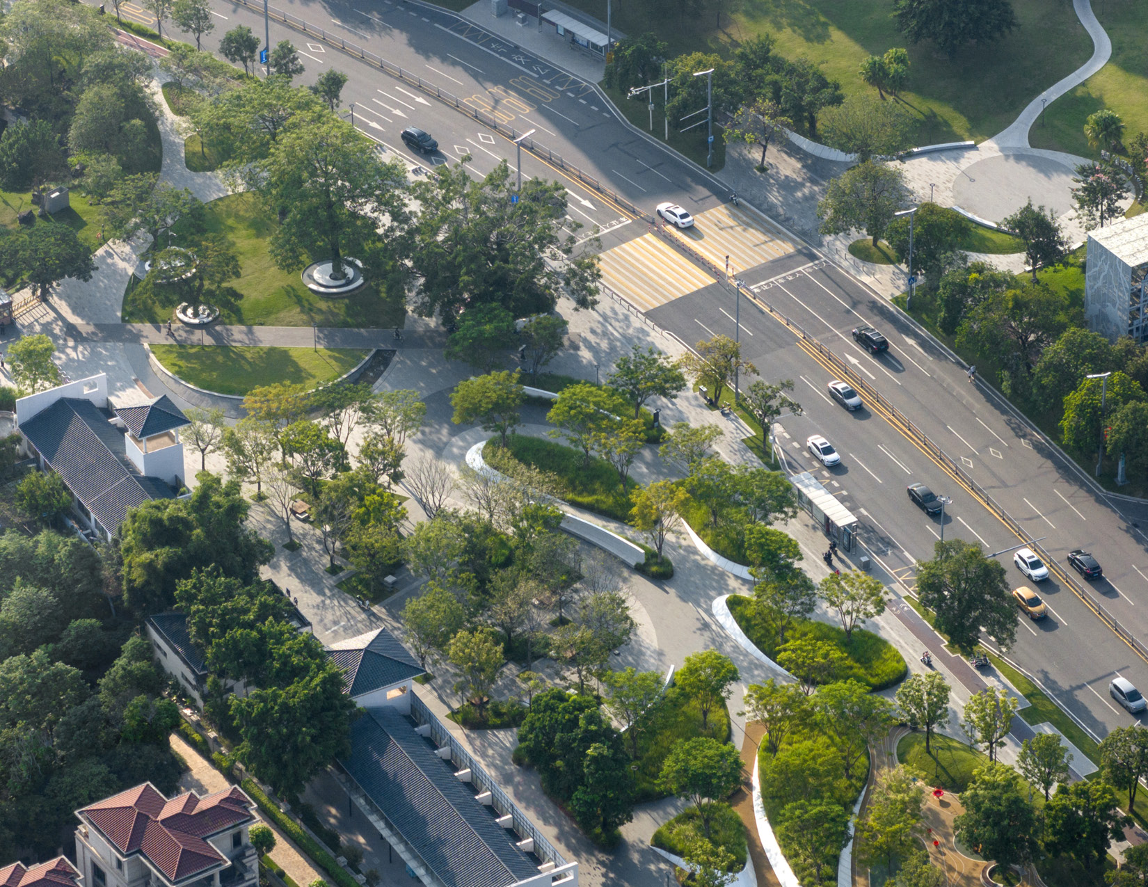 Ecological Restoration into a lakefront urban realm