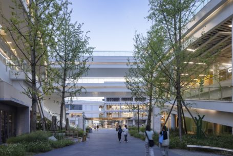 [:en]CyPARK Chengdu CyPARK Retail Place[:zh]成都此地[:]